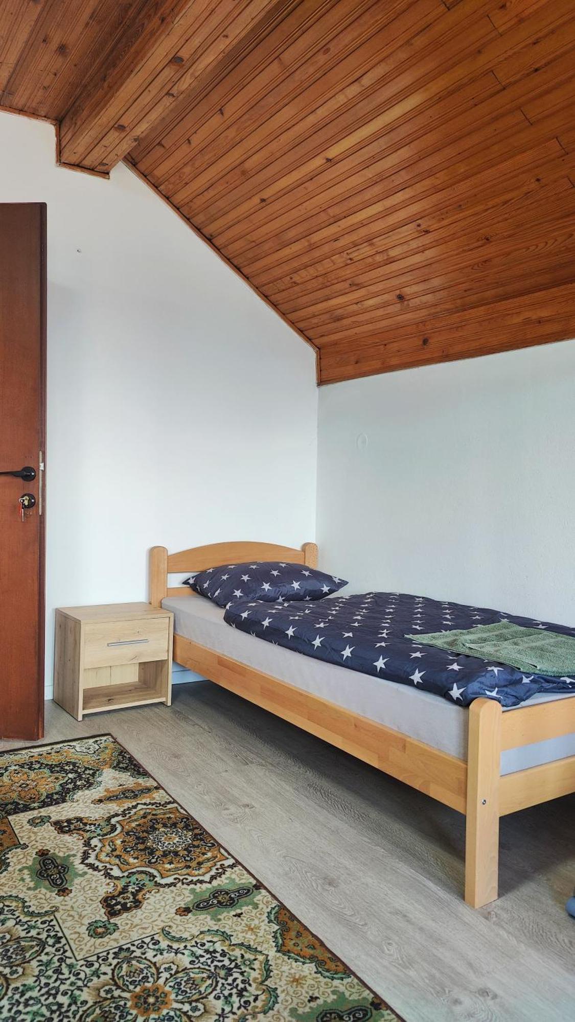 Prenociste 3 Sobe Hotell SJJ Eksteriør bilde